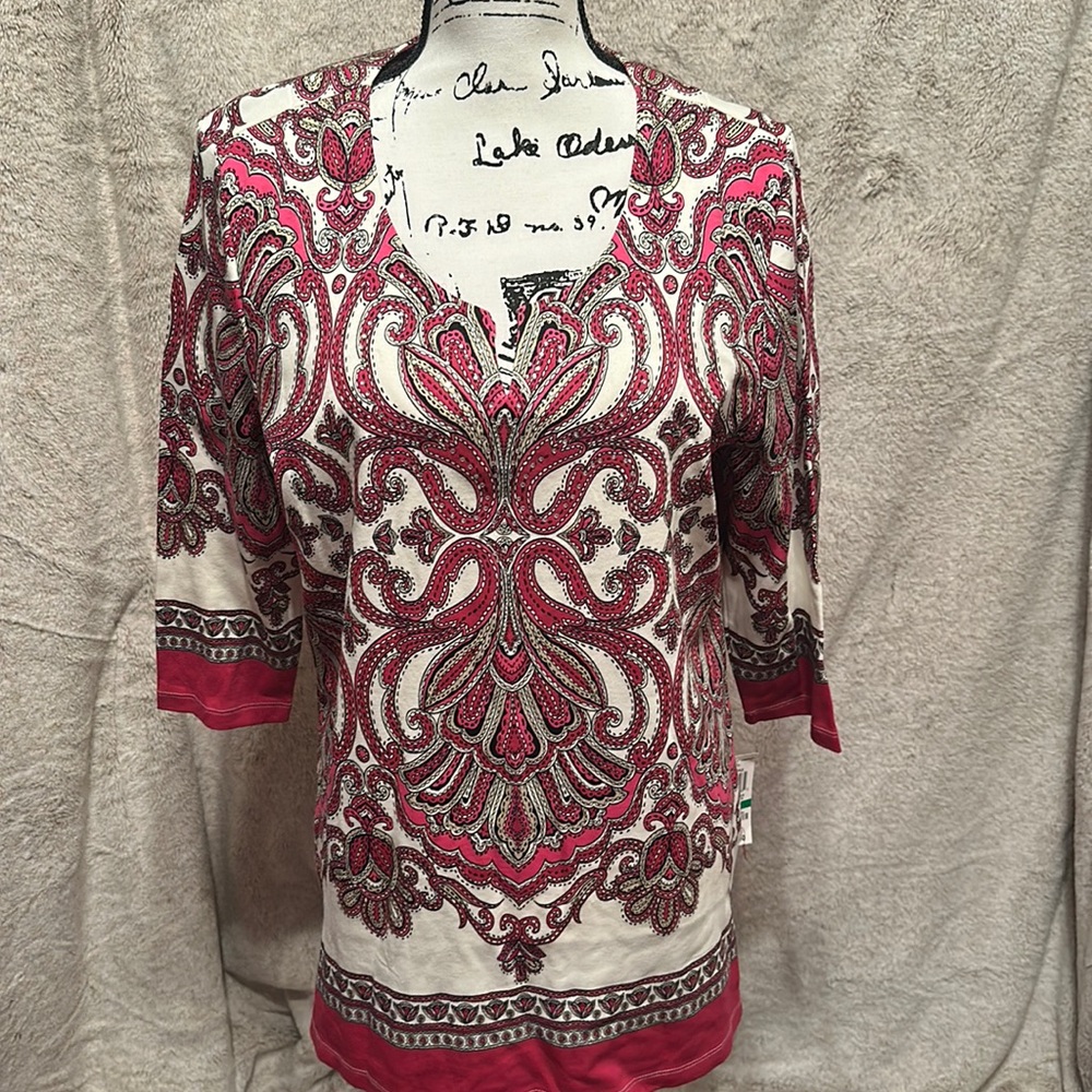 JM Collection Pink and Cream Paisley Print V-Neck Blouse